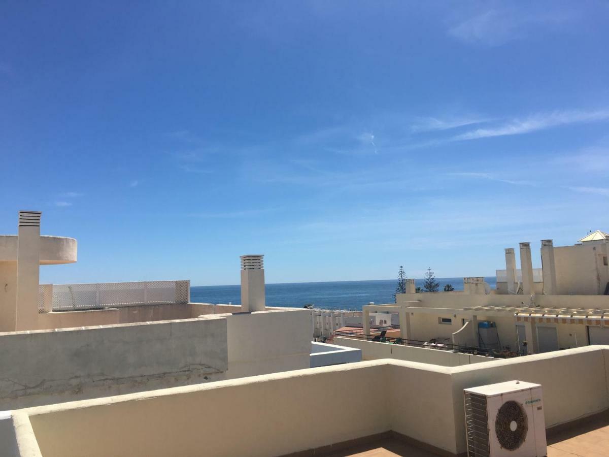 Apartamento Atico A 50 Metros De La Playa Will Daire Rincón de la Victoria Dış mekan fotoğraf